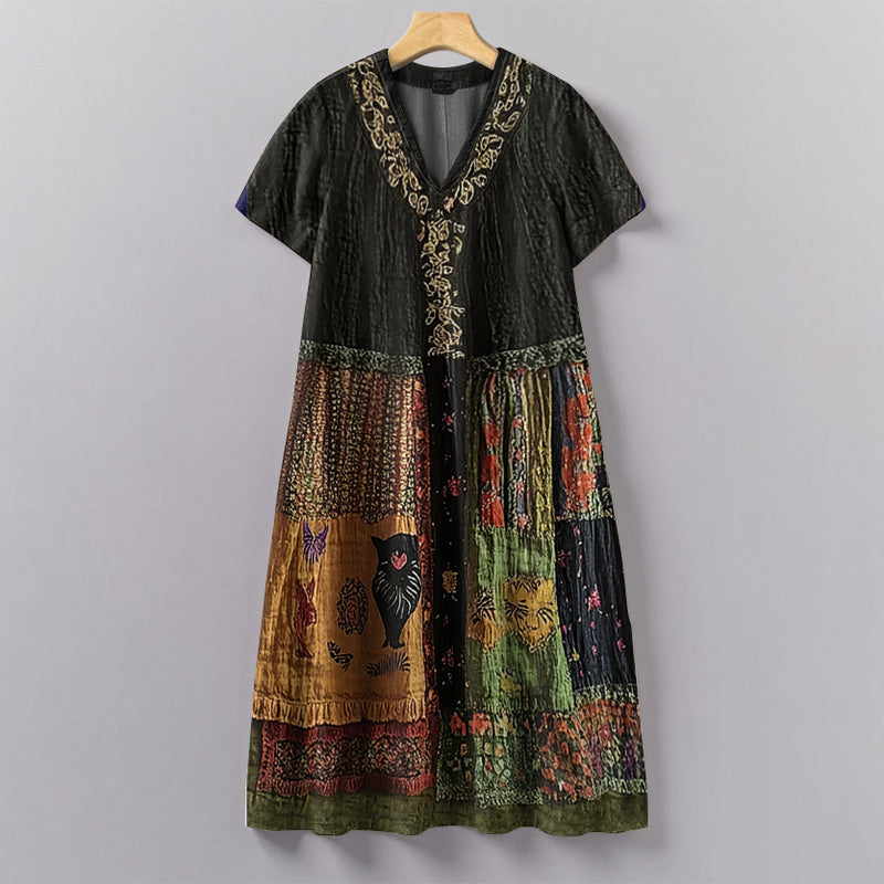 Gracefully Styled Dress for Any Occasion