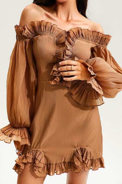 Gracefully Styled Dress for Any Occasion