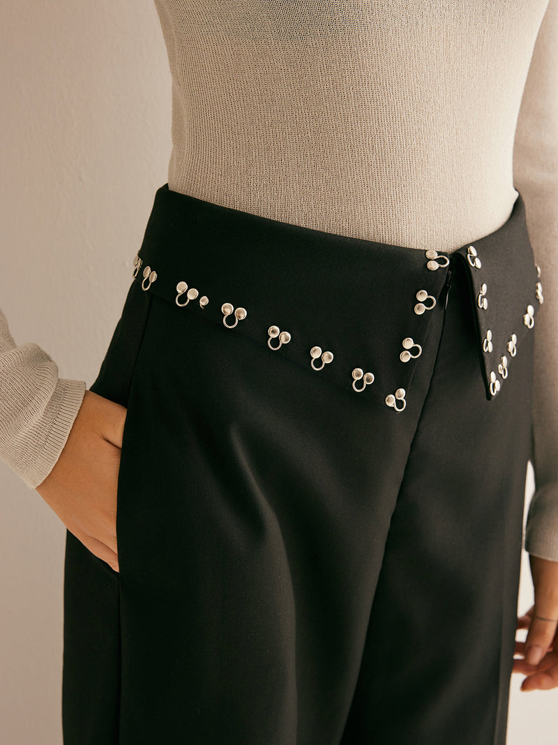 Polished Pants with an Effortless Classic Look