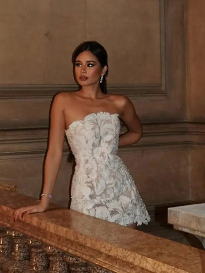 Sophisticated Dress with a Clean Classic Look