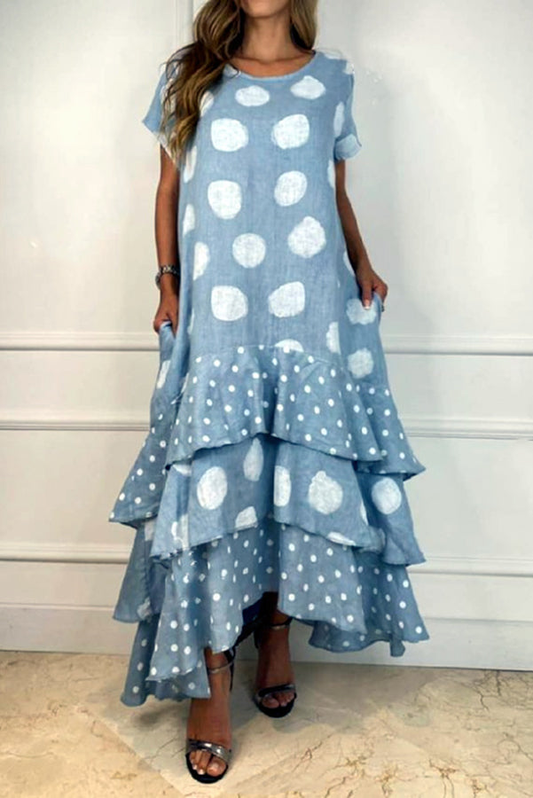 Gracefully Styled Dress for Any Occasion