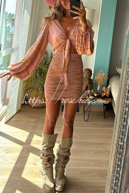 Well Tailored Dress with a Graceful Silhouette