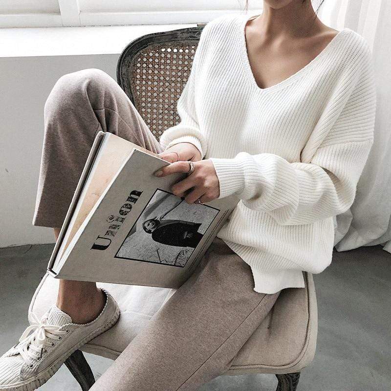 Elegantly Styled Sweater for Everyday Wear
