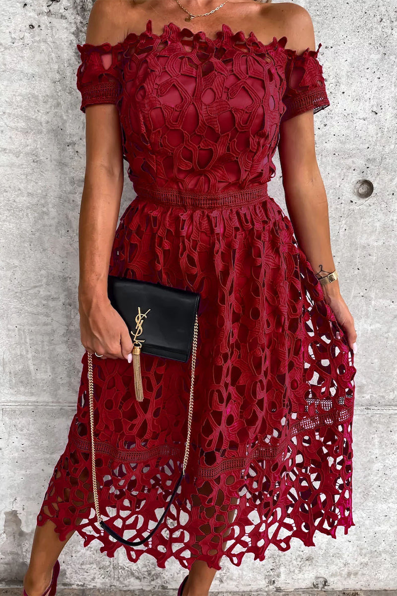 Sophisticated Dress with a Clean Classic Look