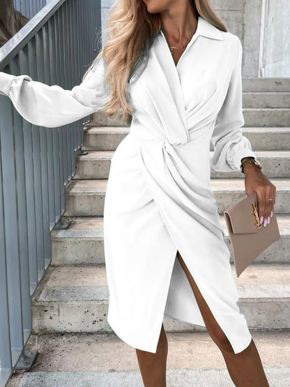 Well Tailored Dress with a Graceful Silhouette