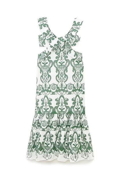 Beautifully Crafted Dress in a Classic Style