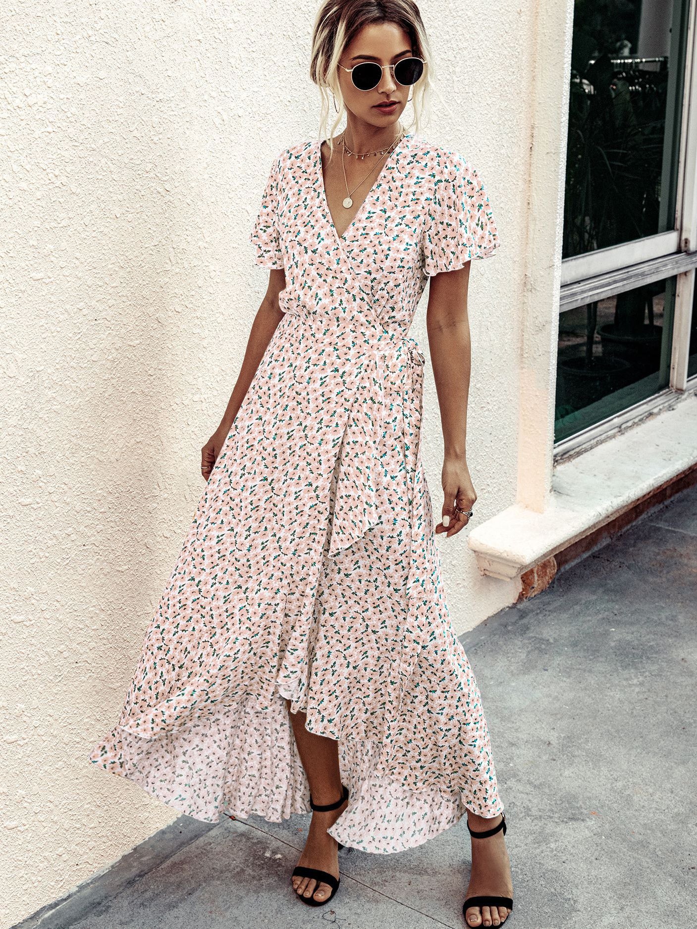 Sophisticated Dress with a Clean Classic Look