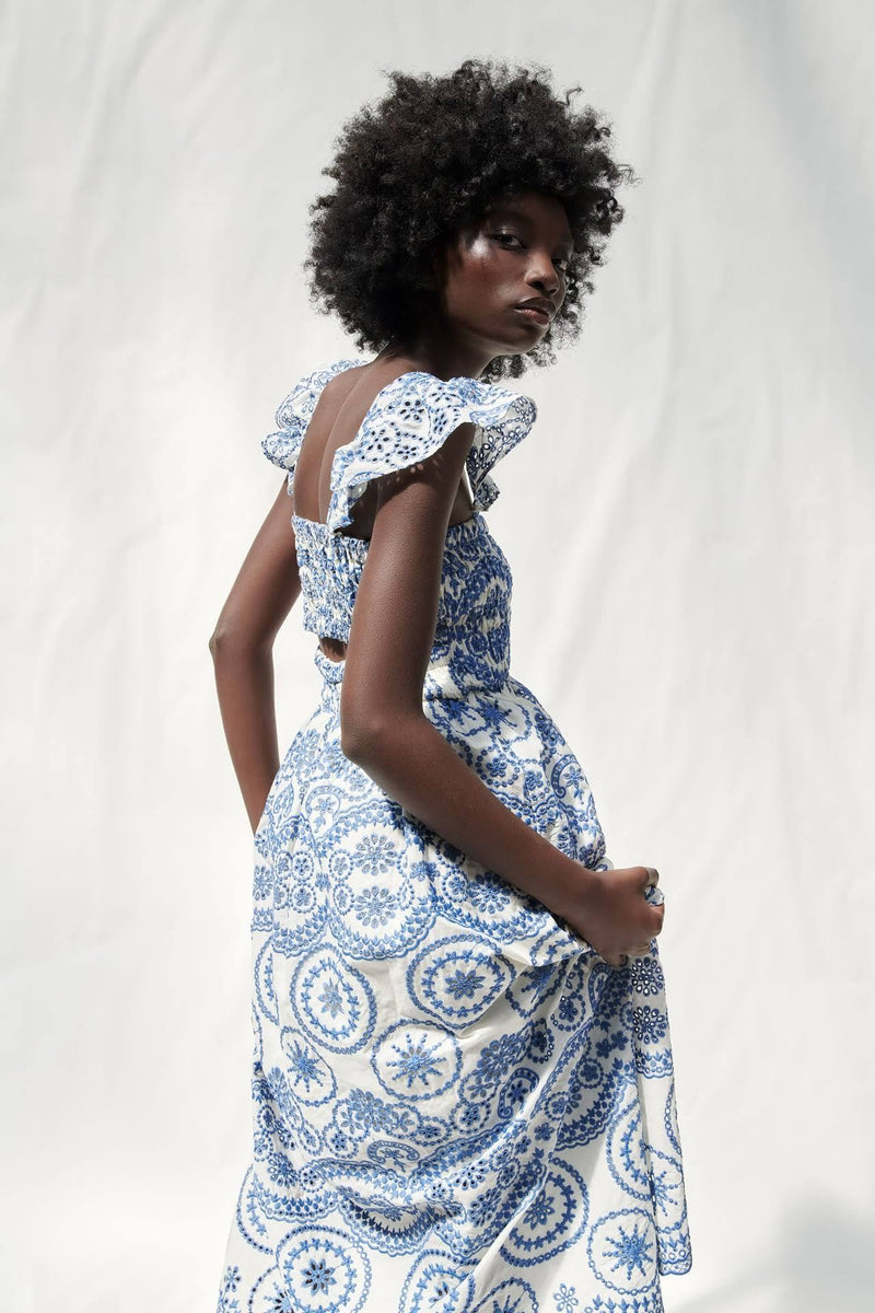 Classic Vintage & Enduringly Stylish Dress