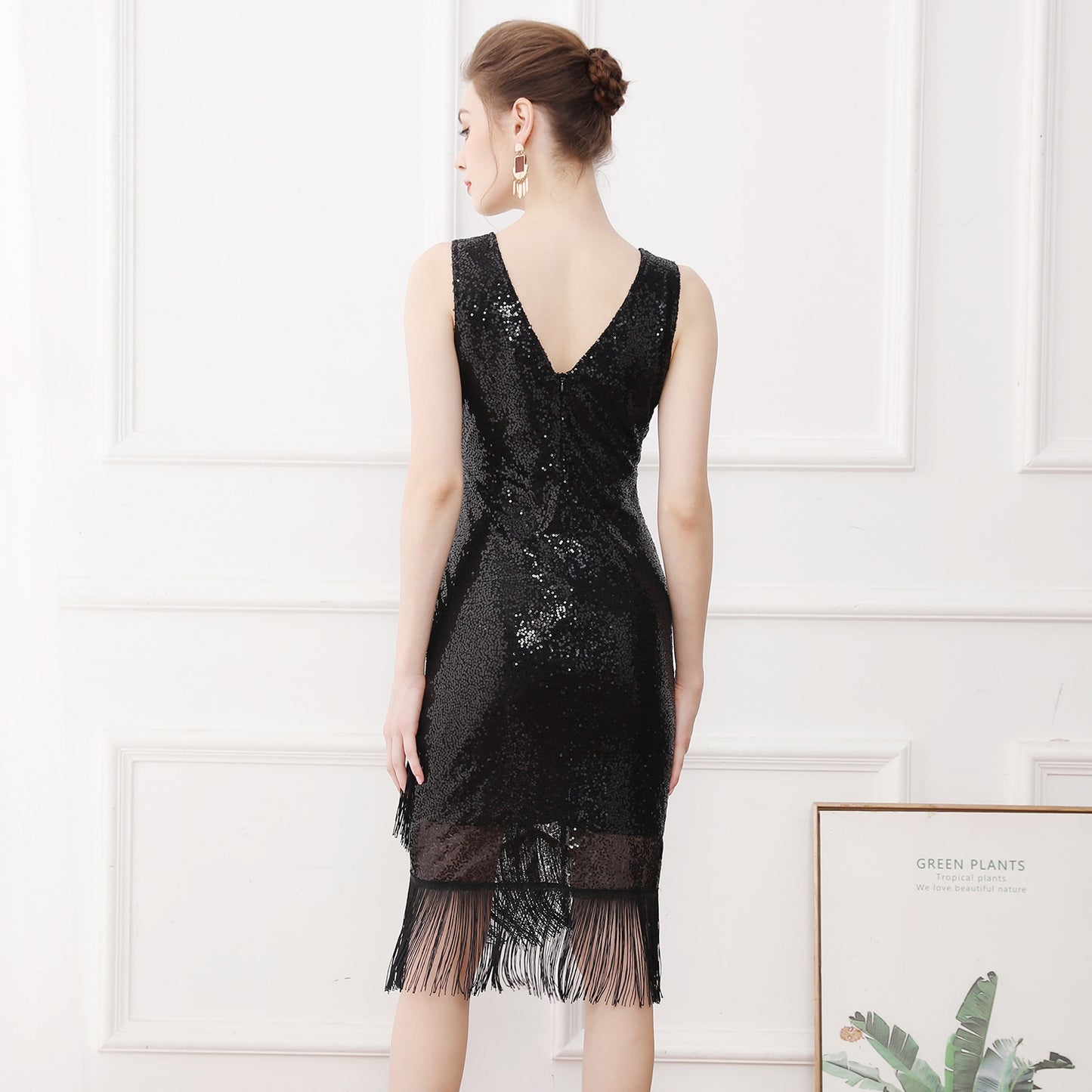 Classic Vintage Dress with a Flattering Fit