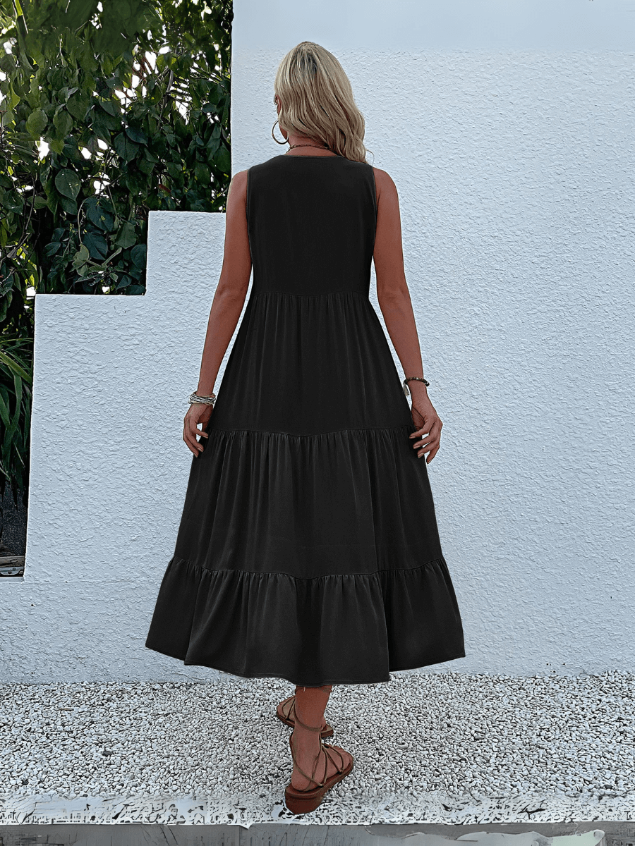 Beautifully Crafted Dress in a Classic Style