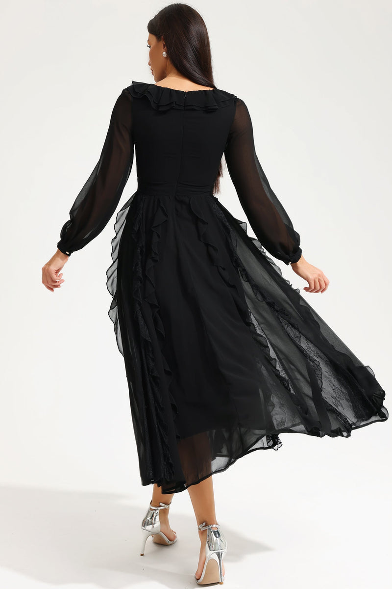 Sophisticated Dress with a Clean Classic Look