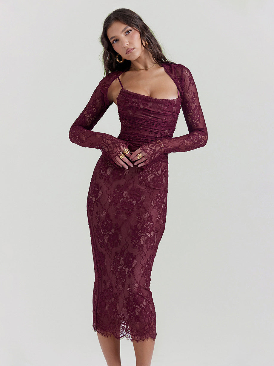 Beautifully Finished Dress in a Timeless Design