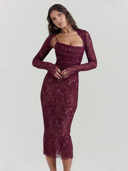 Beautifully Finished Dress in a Timeless Design
