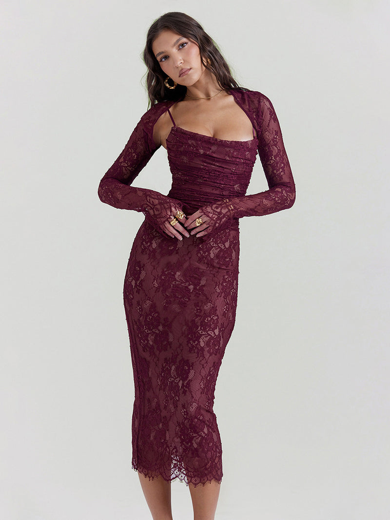 Beautifully Finished Dress in a Timeless Design