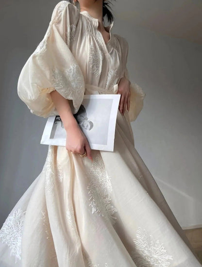 Classic Vintage & Enduringly Stylish Dress
