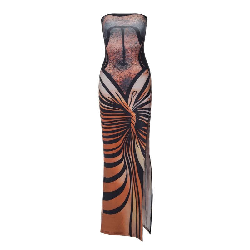 Beautifully Finished Dress in a Timeless Design