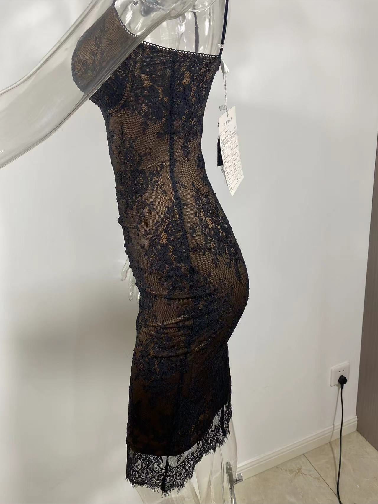 Gracefully Styled Dress for Any Occasion