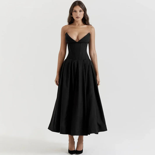 Beautifully Crafted Dress in a Classic Style