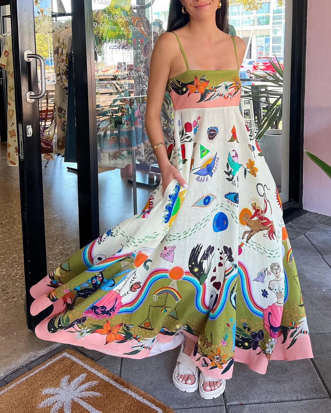 Gracefully Styled Dress for Any Occasion