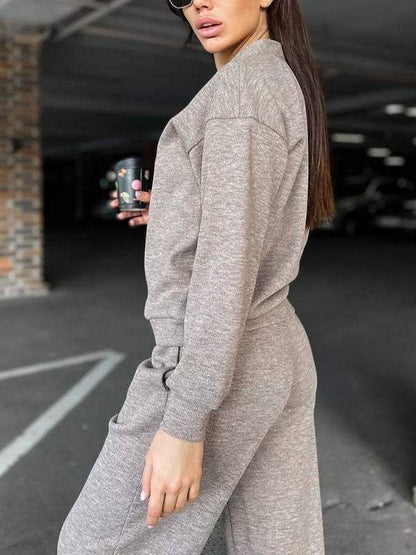 Well Tailored Jacket with a Graceful Silhouette