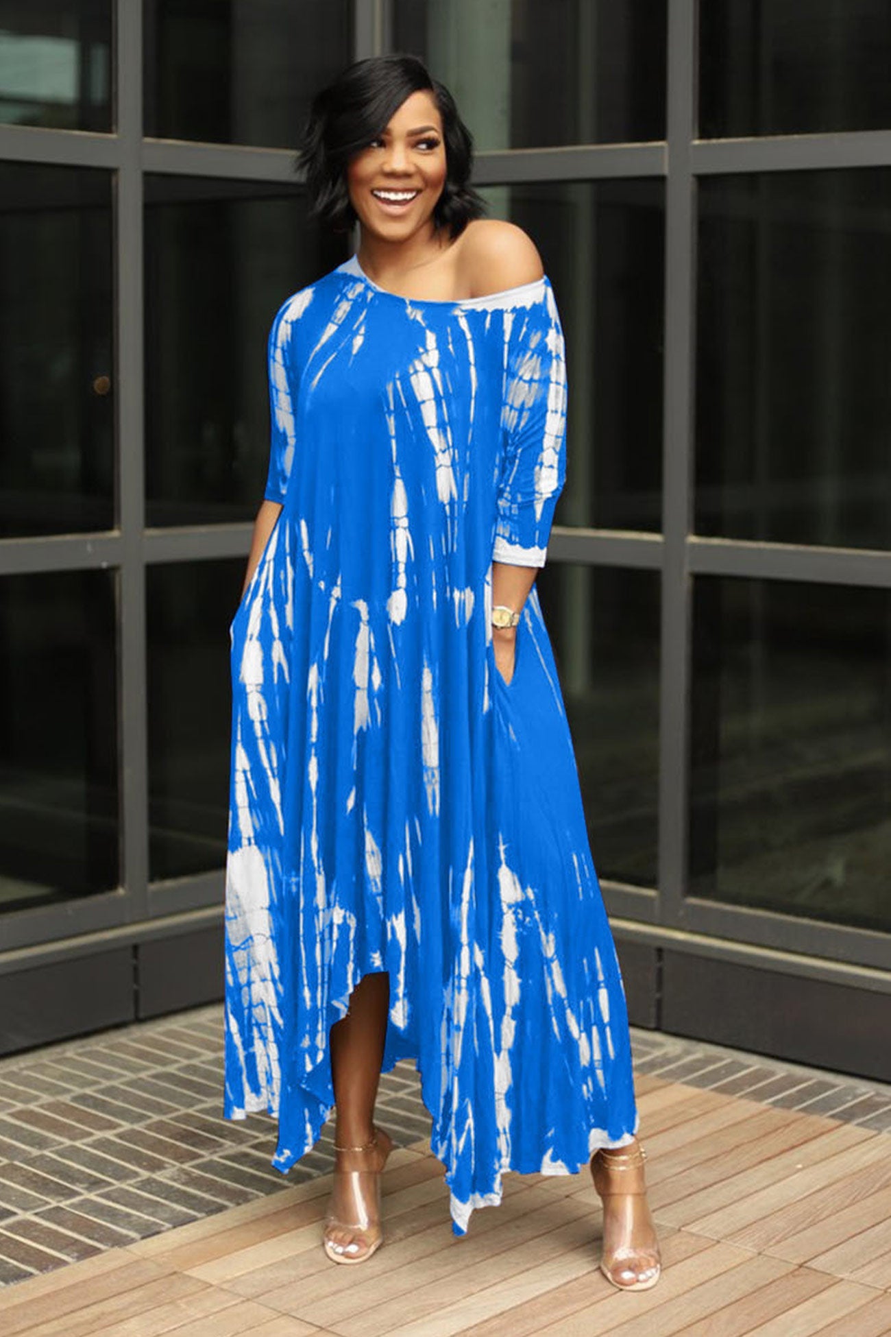 Gracefully Styled Dress for Any Occasion
