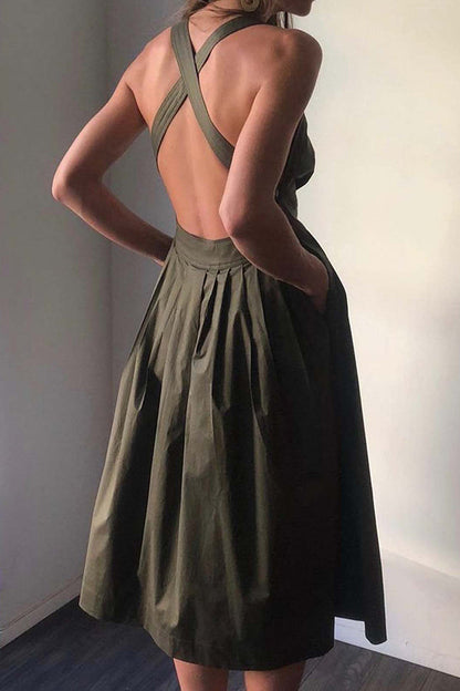 Classic Vintage Dress with a Flattering Fit