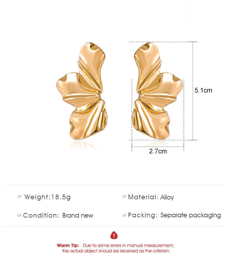Delicate Artisan Gold Earring