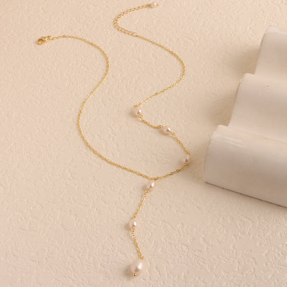 Golden white pearl style