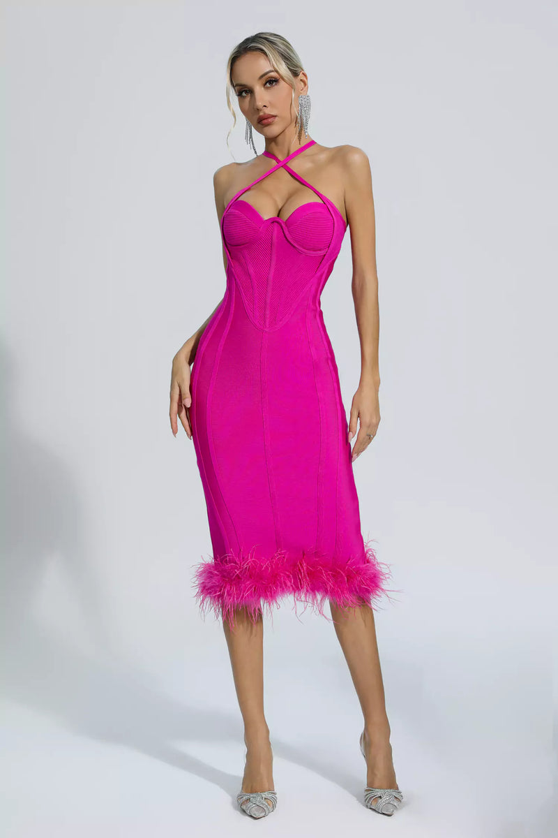 Beautifully Finished Dress in a Timeless Design