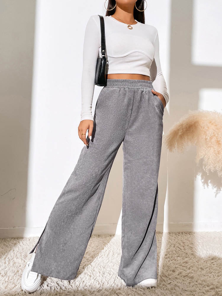 Classic Vintage Pants with a Flattering Fit