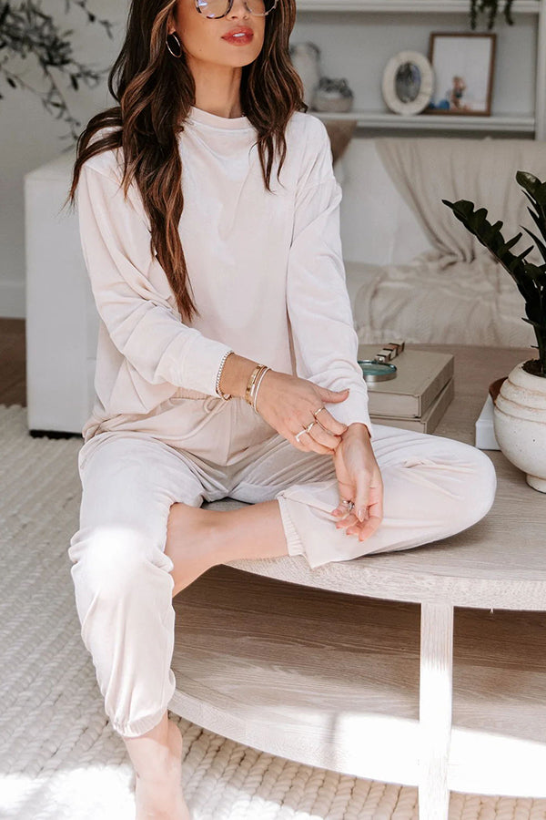 A Vintage Style Pants with Delicate Timeless Details