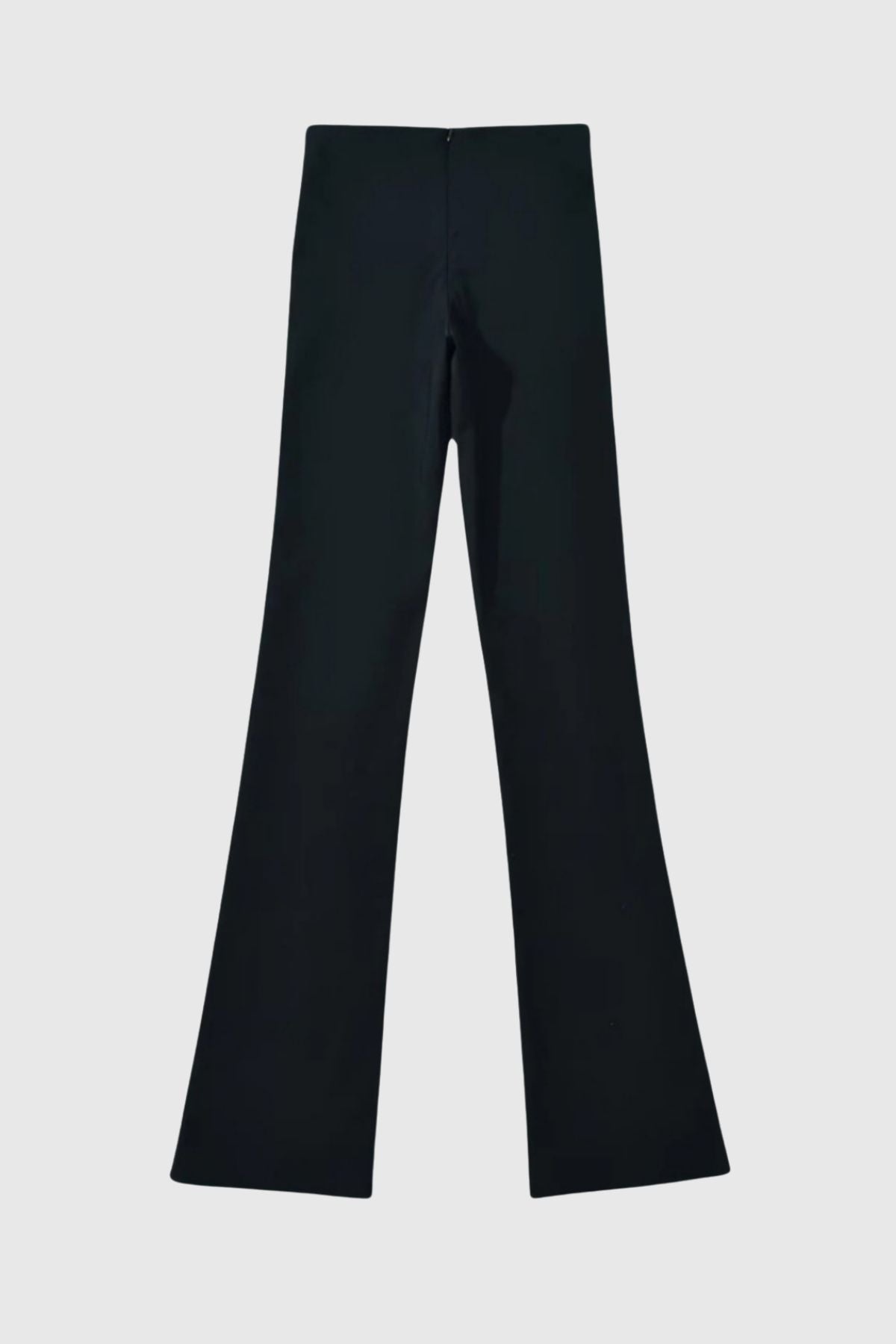 Sophisticated Garment with a Clean Classic Look