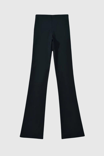 Sophisticated Garment with a Clean Classic Look