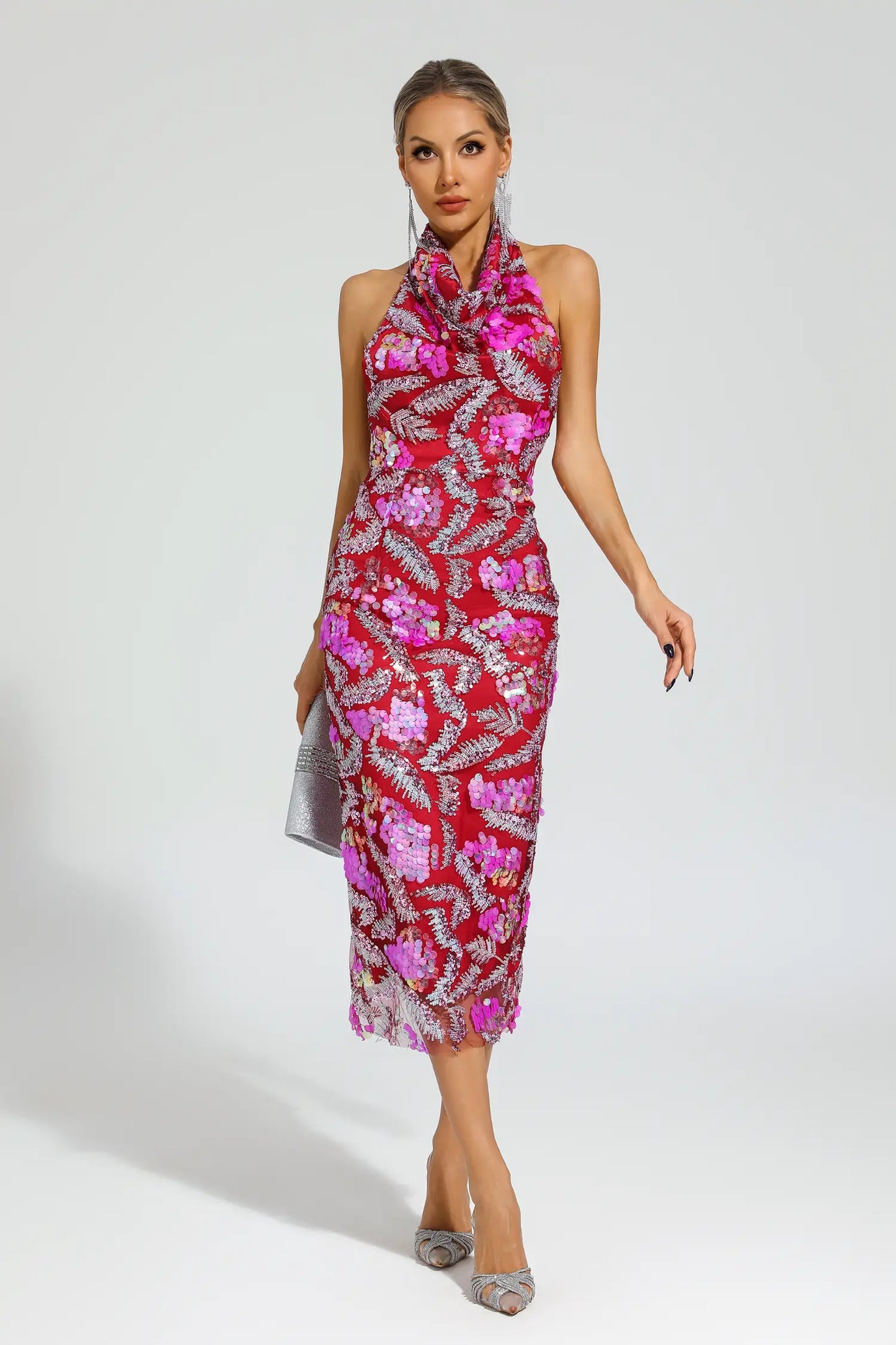 Beautifully Crafted Dress in a Classic Style