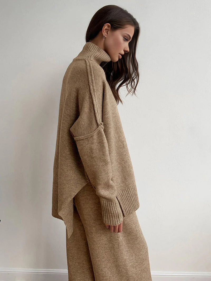 Classic Vintage Pants with a Flattering Fit