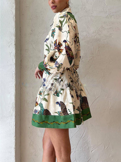 Classic Vintage Dress with a Flattering Fit