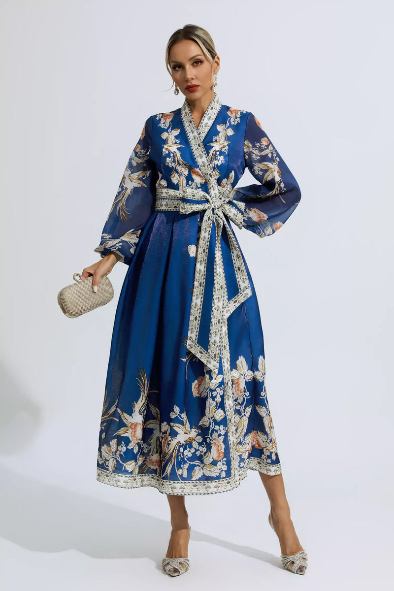 Polished Dress with an Effortless Classic Look