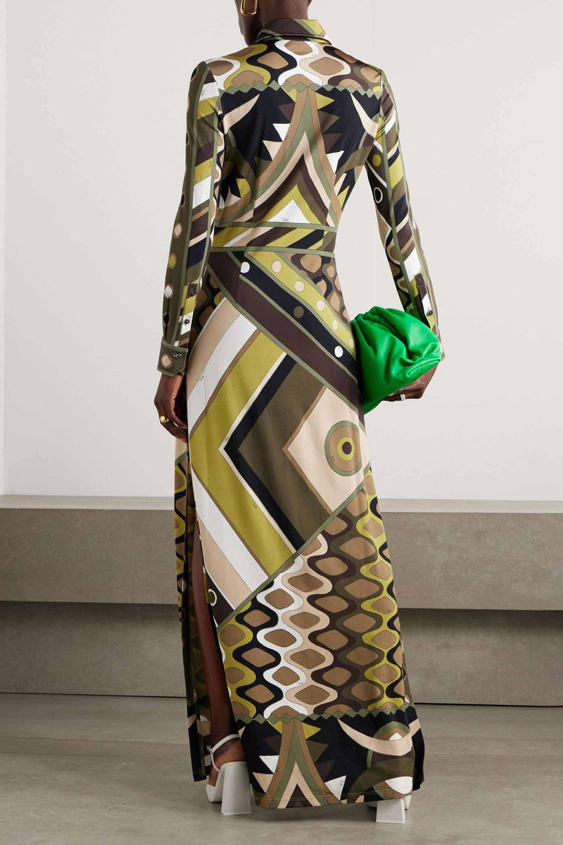 Sophisticated Dress with a Clean Classic Look