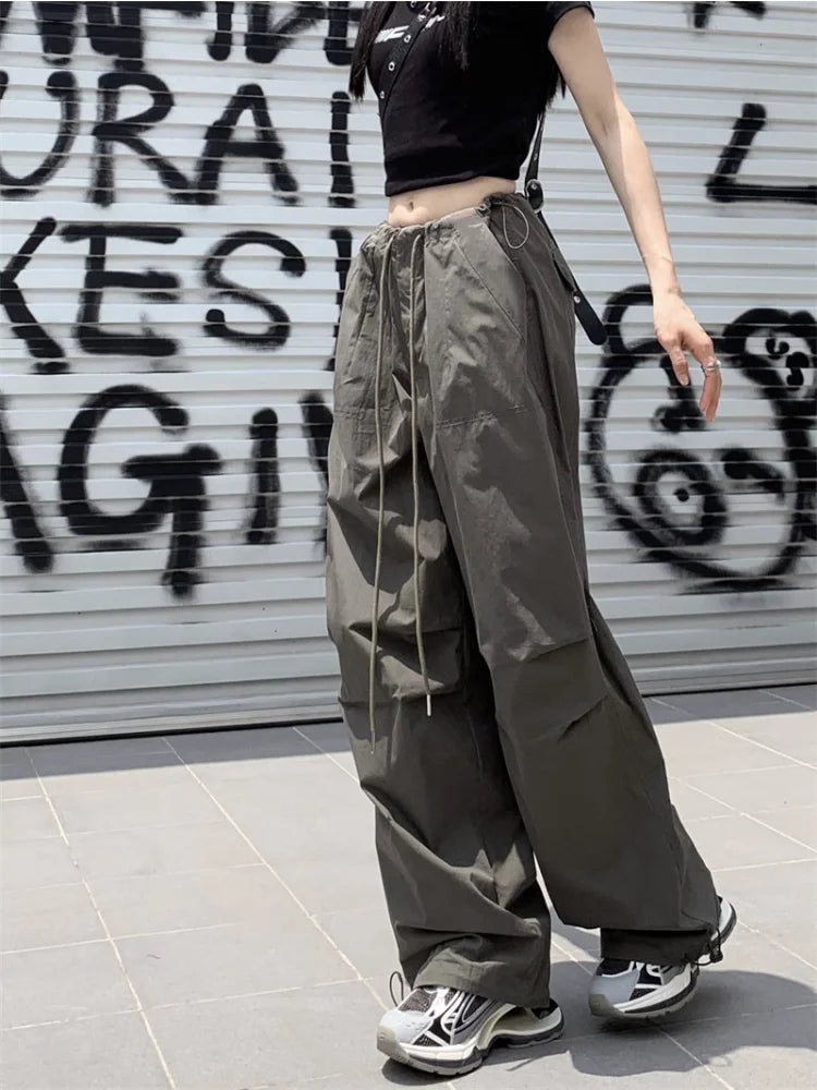 Gracefully Styled Pants for Any Occasion