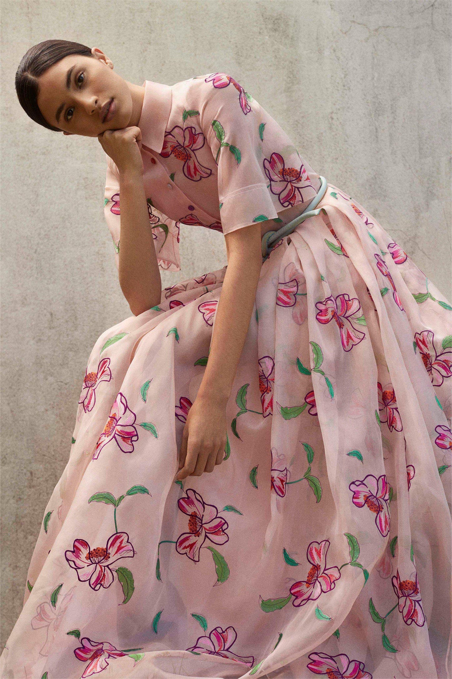 Sophisticated Dress with a Clean Classic Look