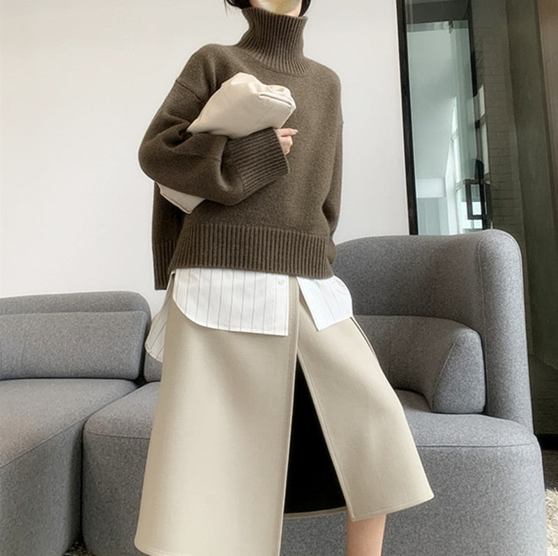 Well Tailored Sweater with a Graceful Silhouette