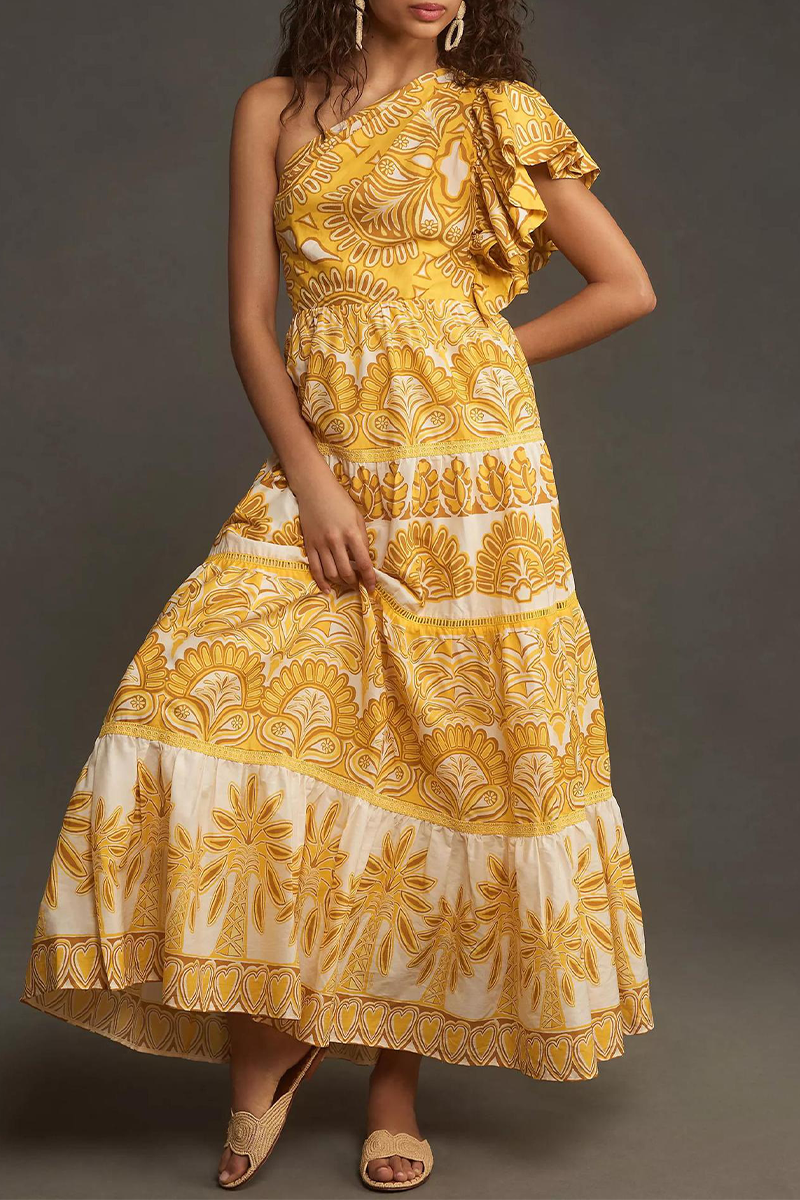 Elegantly Styled Dress for Everyday Wear