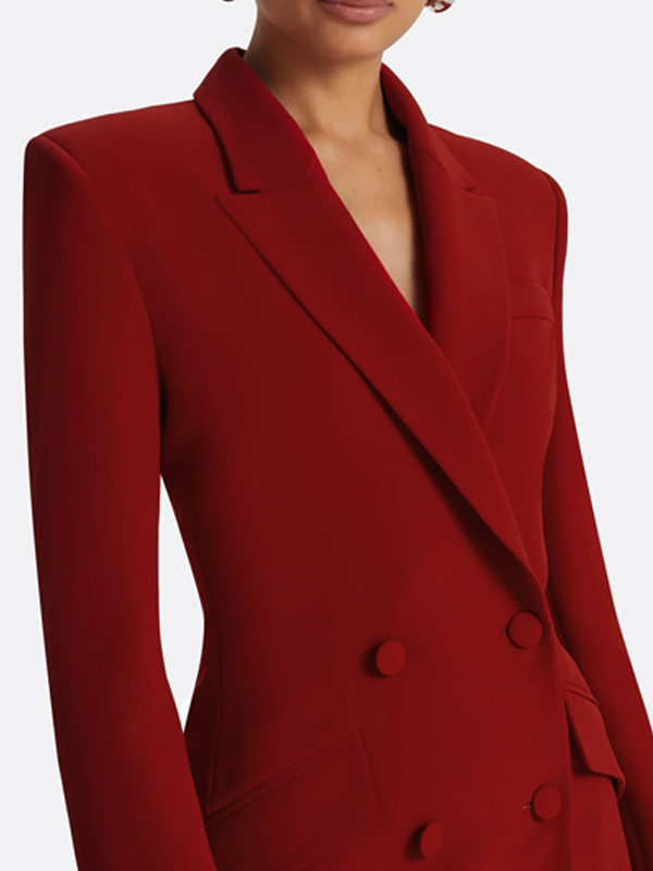 Beautifully Finished Trousers in a Timeless Design