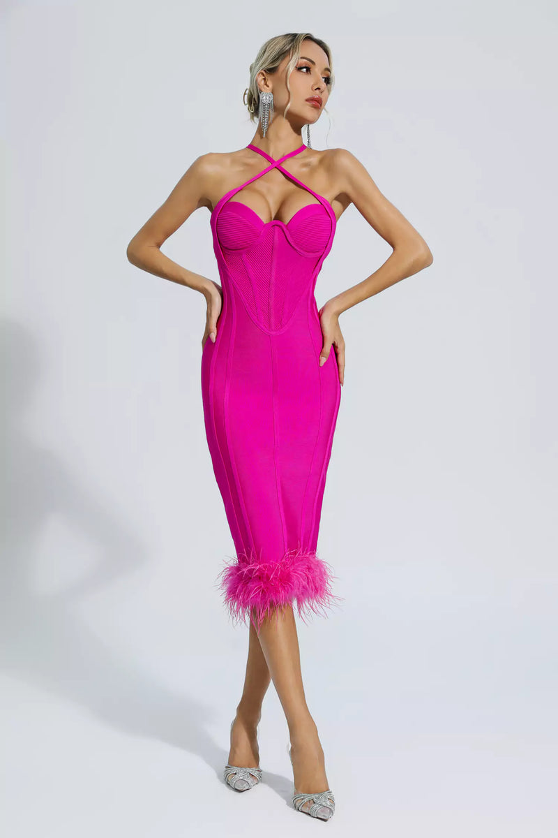Beautifully Finished Dress in a Timeless Design