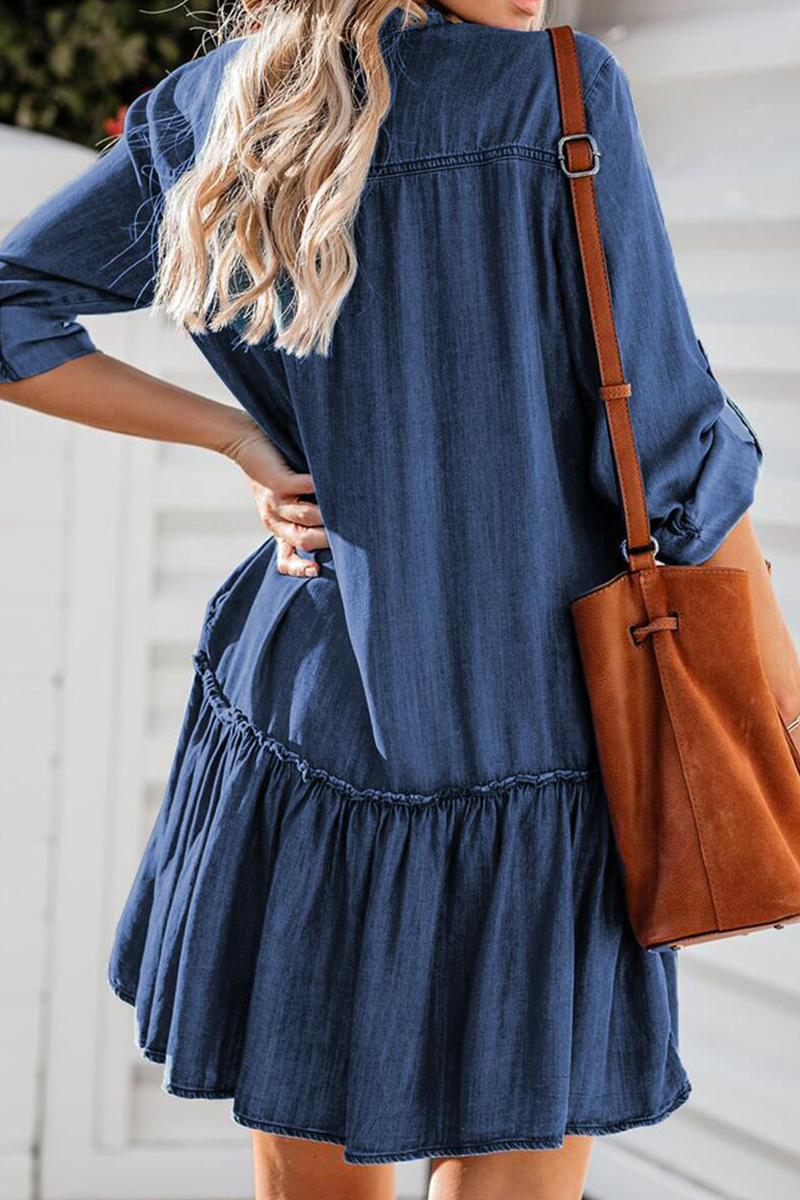 Well Tailored Dress with a Graceful Silhouette
