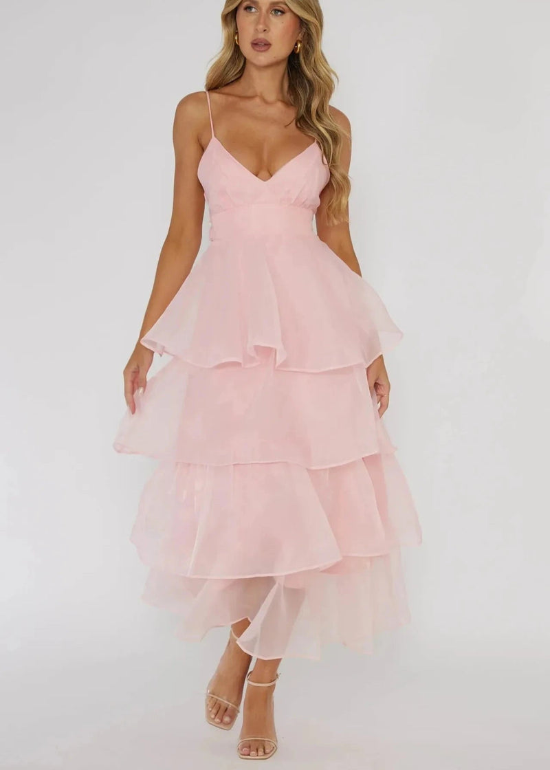 Beautifully Finished Dress in a Timeless Design