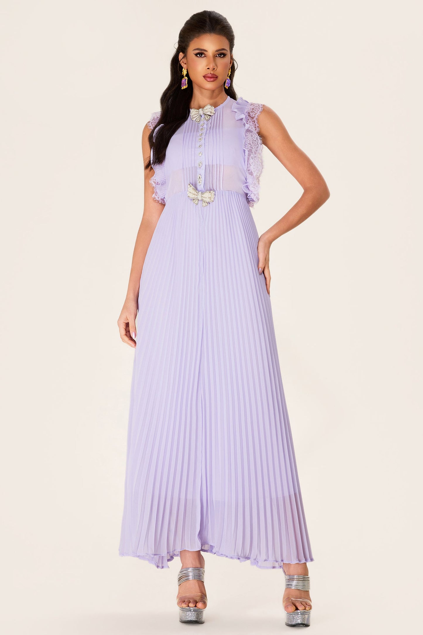 Gracefully Styled Dress for Any Occasion