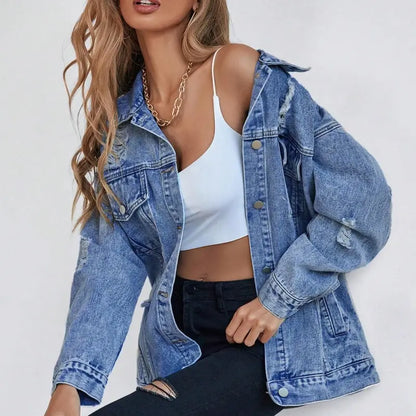 Effortlessly Elegant Jacket with a Timeless Design