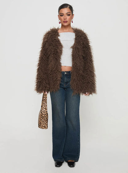Elegantly Styled Jacket for Everyday Wear