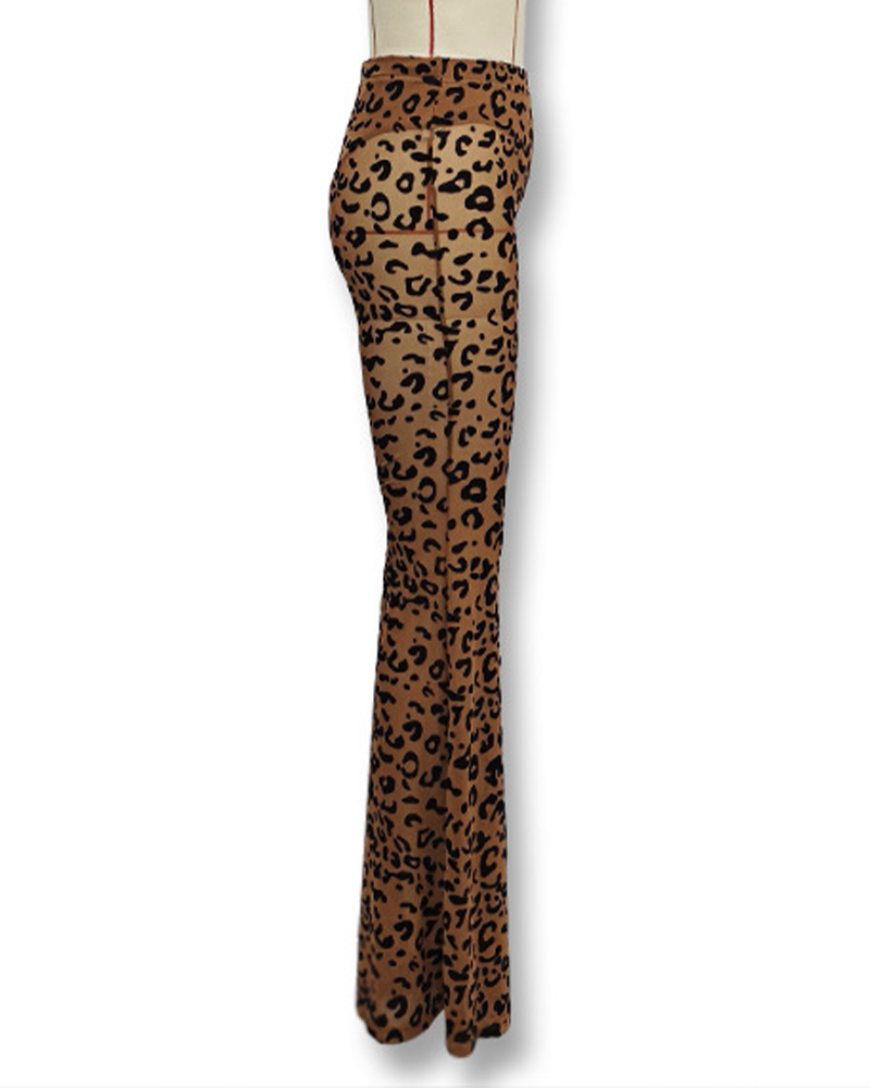 A Vintage Style Pants with Delicate Timeless Details